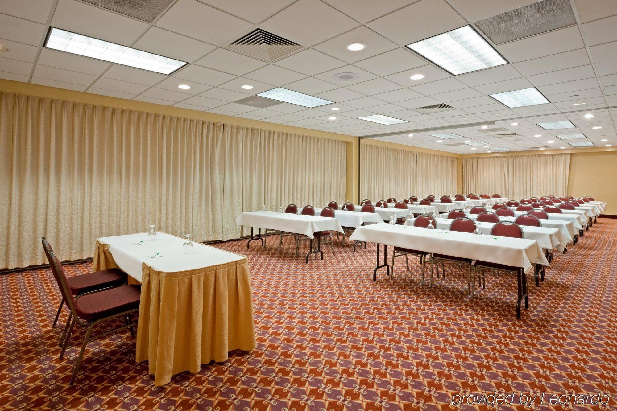 Holiday Inn Princeton By Ihg Экстерьер фото